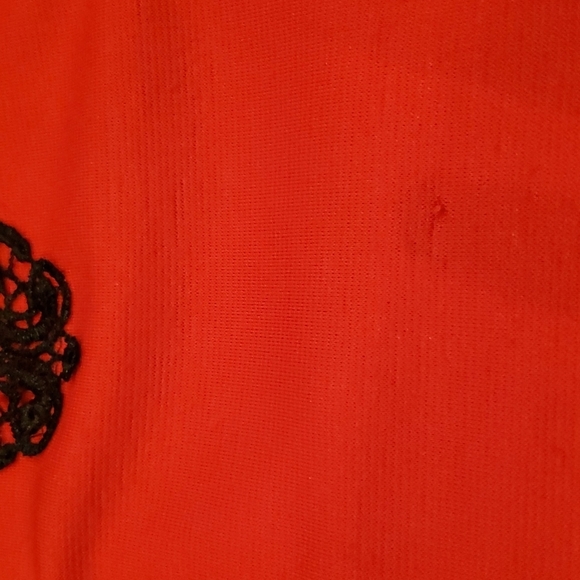 Arden B Above Knee Red with Black Lace & Gems/Beading at neck & décolletage. XL - Picture 3 of 6